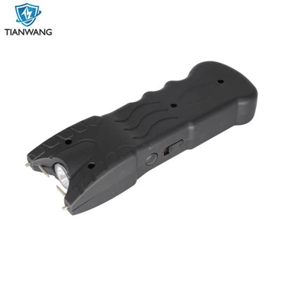 Descarga eléctrica con linterna y pasador de seguridad